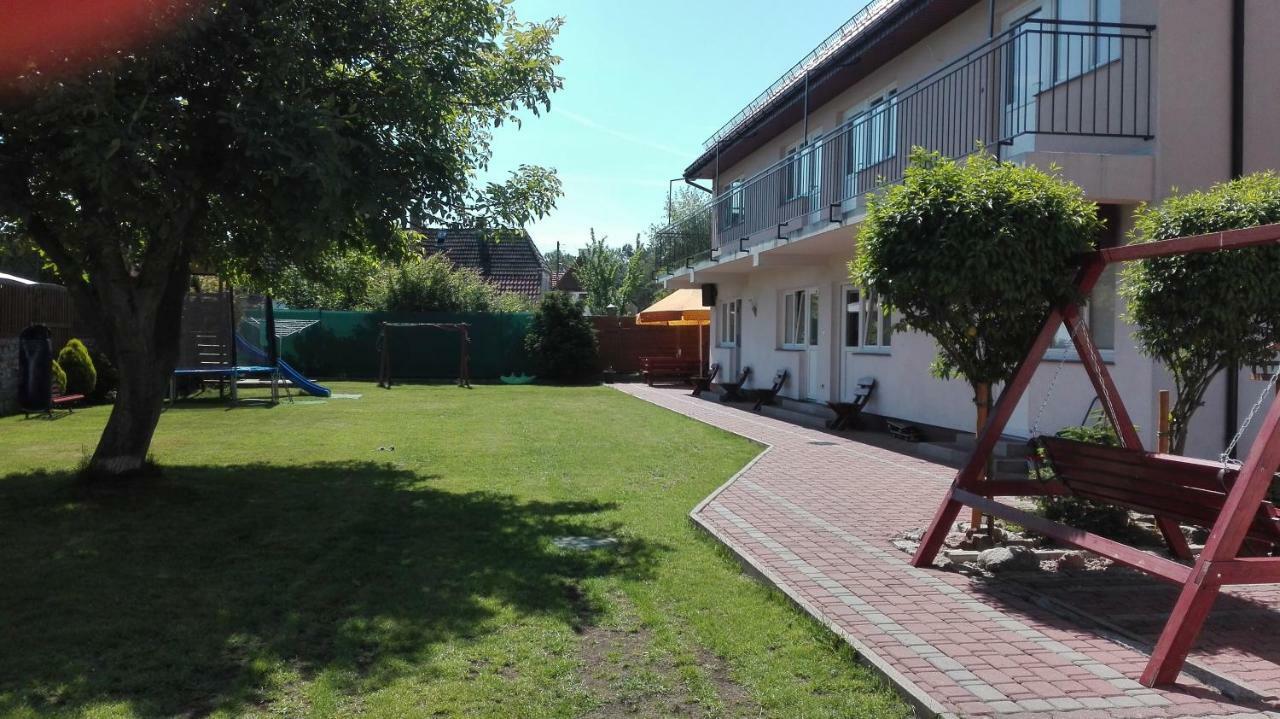 Apartamenty Gosciniec Re-Max Mrzeżyno Extérieur photo